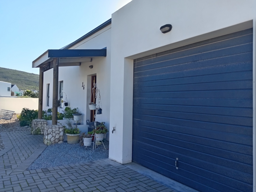 3 Bedroom Property for Sale in Harbour Lights Western Cape